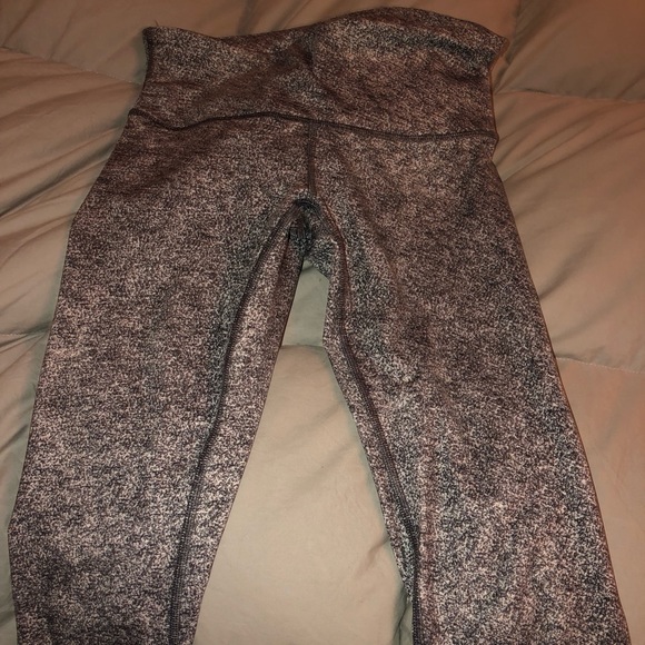 lululemon athletica Pants - Lulu Lemon Wunder Under Crop